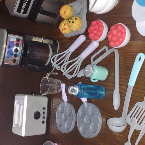 Doll cooking and baking accessories - Picture 3 of 5